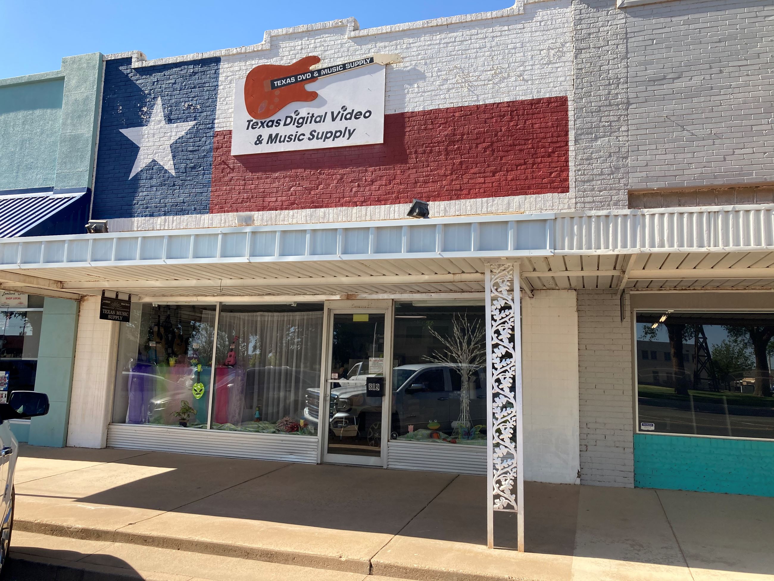 Photo May 06, 5 17 18 PM